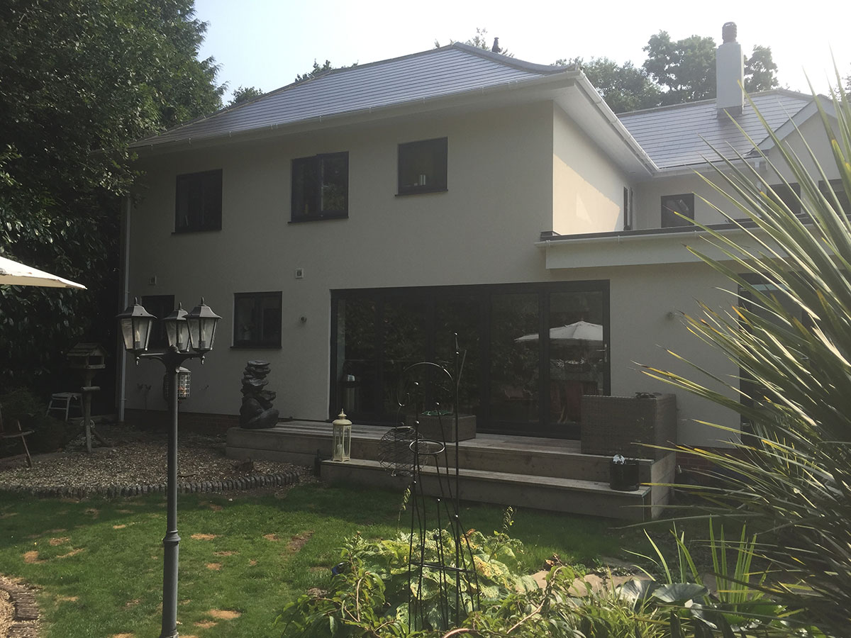 Anthracite grey bi-folding windows